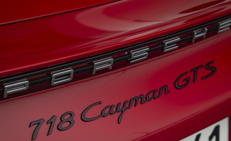 2020 Porsche 718 Cayman GTS 4.0 (Color: Carmine Red) Badge Wallpapers 450x275 (52)