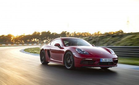2020 Porsche 718 Cayman GTS 4.0 (Color: Carmine Red) Front Three-Quarter Wallpapers 450x275 (2)