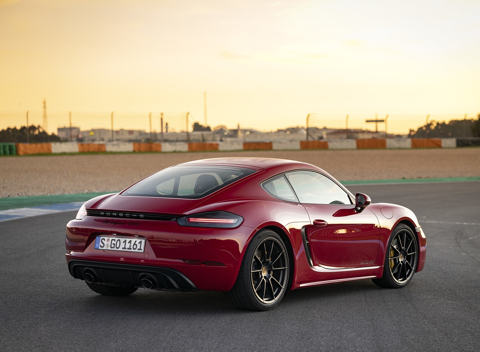 Porsche 718 Cayman GTS 4 0