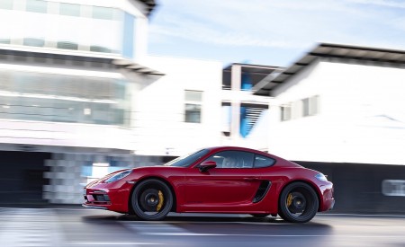 2020 Porsche 718 Cayman GTS 4.0 (Color: Carmine Red) Side Wallpapers 450x275 (26)