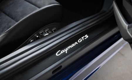 2020 Porsche 718 Cayman GTS 4.0 (Color: Gentian Blue Metallic) Door Sill Wallpapers 450x275 (185)