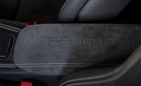 2020 Porsche 718 Cayman GTS 4.0 (Color: Gentian Blue Metallic) Interior Detail Wallpapers 450x275 (179)