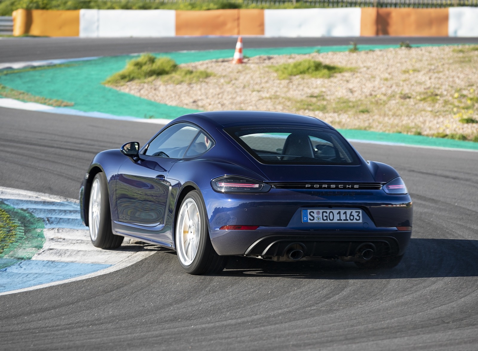 2020 Porsche 718 Cayman GTS 4.0 (Color: Gentian Blue Metallic) Rear Three-Quarter Wallpapers #159 of 192