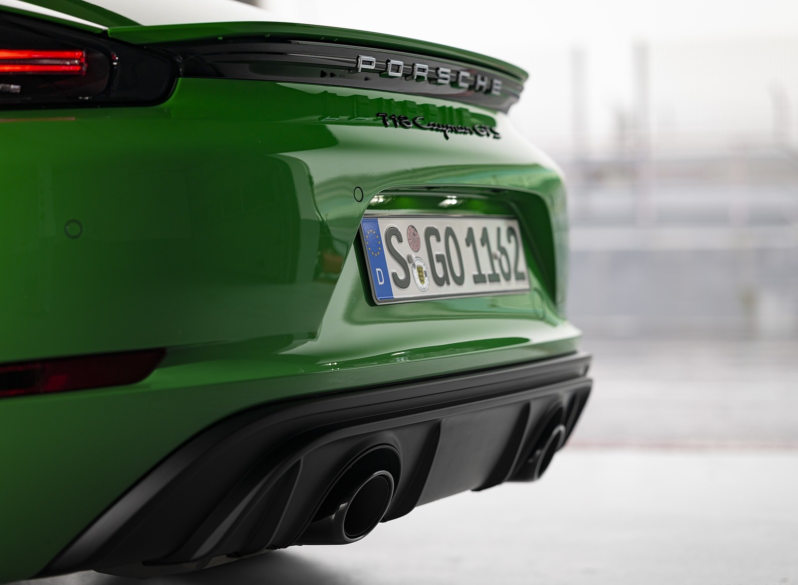 2020 Porsche 718 Cayman GTS 4.0 (Color: Phyton Green) Detail Wallpapers #118 of 192