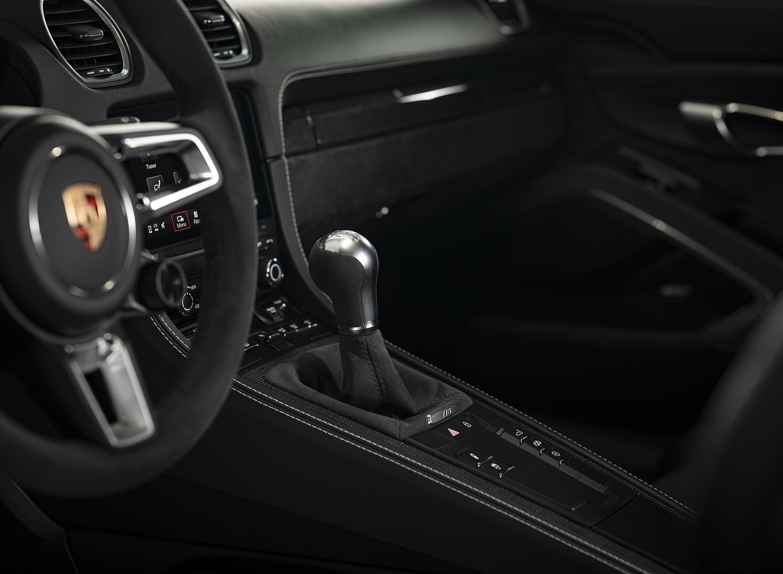 2020 Porsche 718 Cayman GTS 4.0 (Color: Phyton Green) Interior Detail Wallpapers #129 of 192