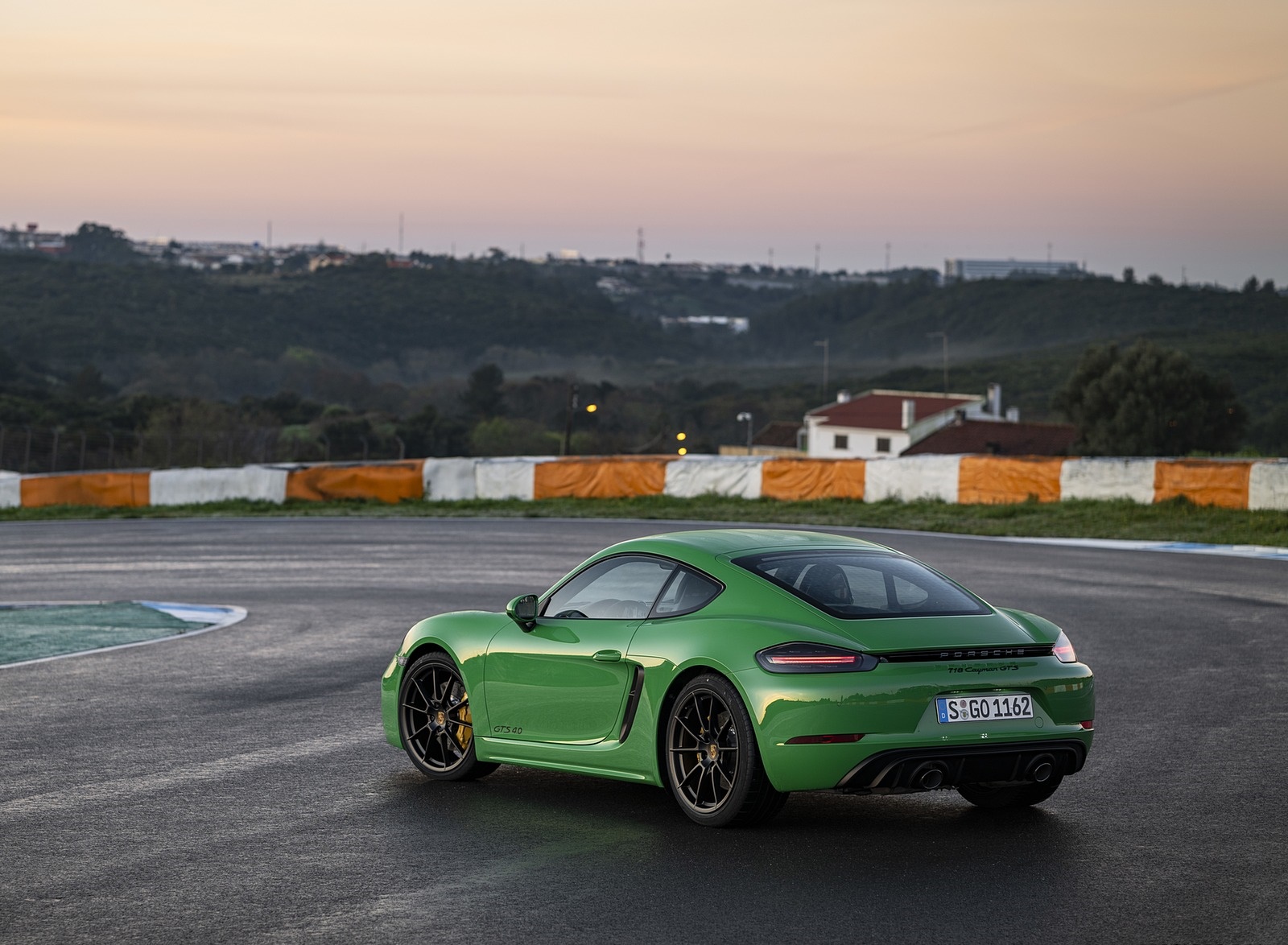 2020 Porsche 718 Cayman GTS 4.0 (Color: Phyton Green) Rear Three-Quarter Wallpapers #94 of 192