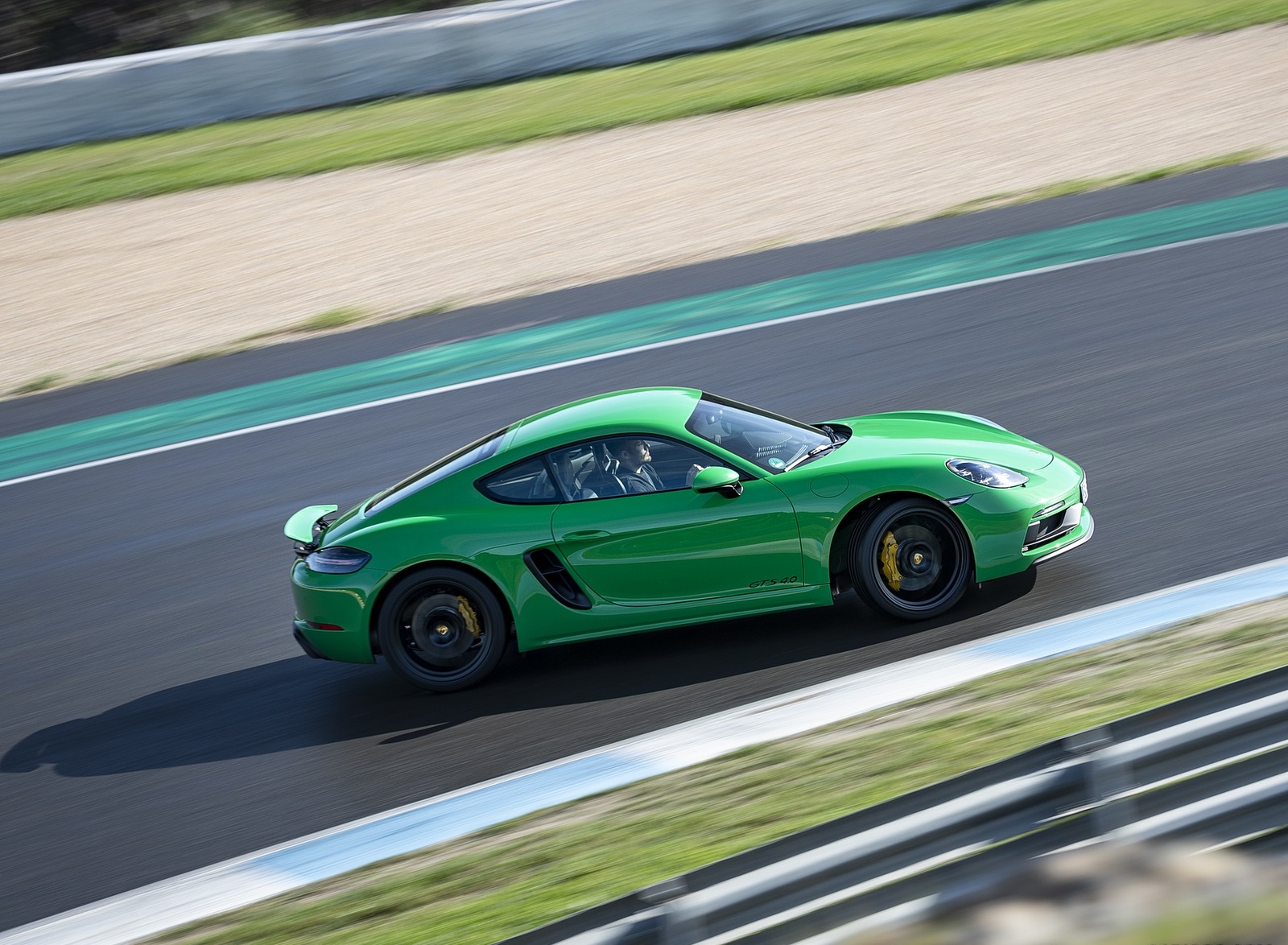 2020 Porsche 718 Cayman GTS 4.0 (Color: Phyton Green) Side Wallpapers #86 of 192