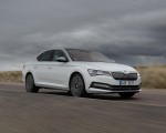 2020 Skoda Superb iV Plug-In Hybrid Front Three-Quarter Wallpapers 150x120 (17)