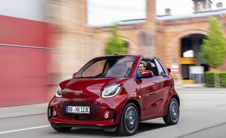 2020 Smart EQ ForTwo Front Three-Quarter Wallpapers 450x275 (33)