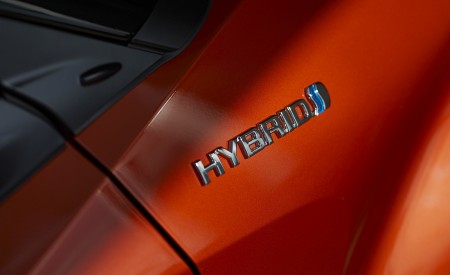 2020 Toyota C-HR Hybrid (Euro-Spec) Badge Wallpapers 450x275 (102)