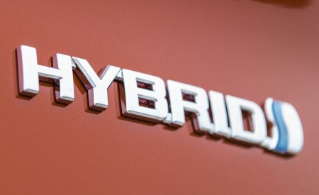 2020 Toyota C-HR Hybrid (Euro-Spec) Badge Wallpapers 450x275 (77)