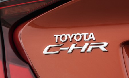 2020 Toyota C-HR Hybrid (Euro-Spec) Badge Wallpapers 450x275 (76)