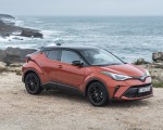 2020 Toyota C-HR Hybrid (Euro-Spec) Front Three-Quarter Wallpapers 150x120