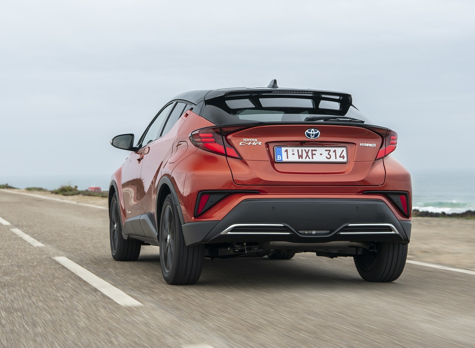 2020 Toyota C-HR Hybrid (Euro-Spec) Rear Three-Quarter Wallpapers #7 of 168