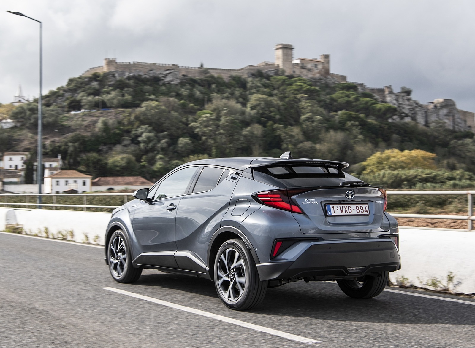 2020 Toyota C-HR Hybrid (Euro-Spec) Rear Three-Quarter Wallpapers #145 of 168