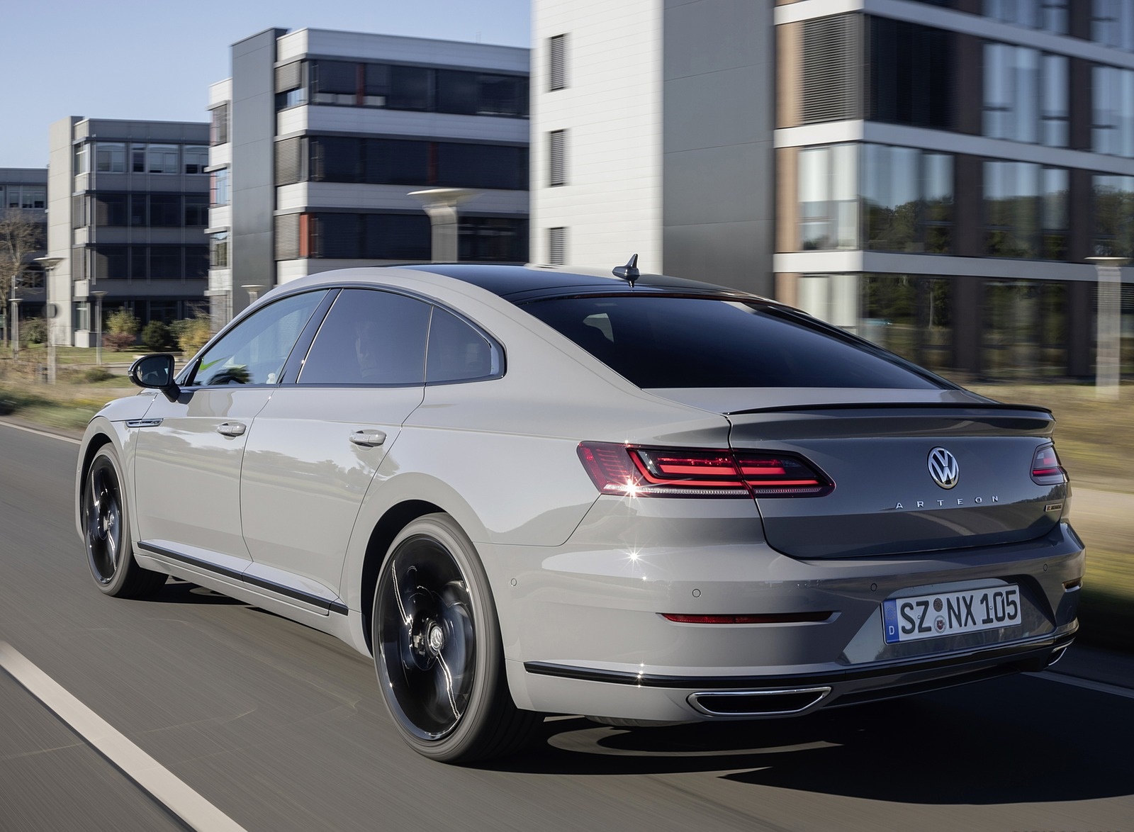 2020 Volkswagen Arteon R-Line Edition Rear Three-Quarter Wallpapers #25 of 37