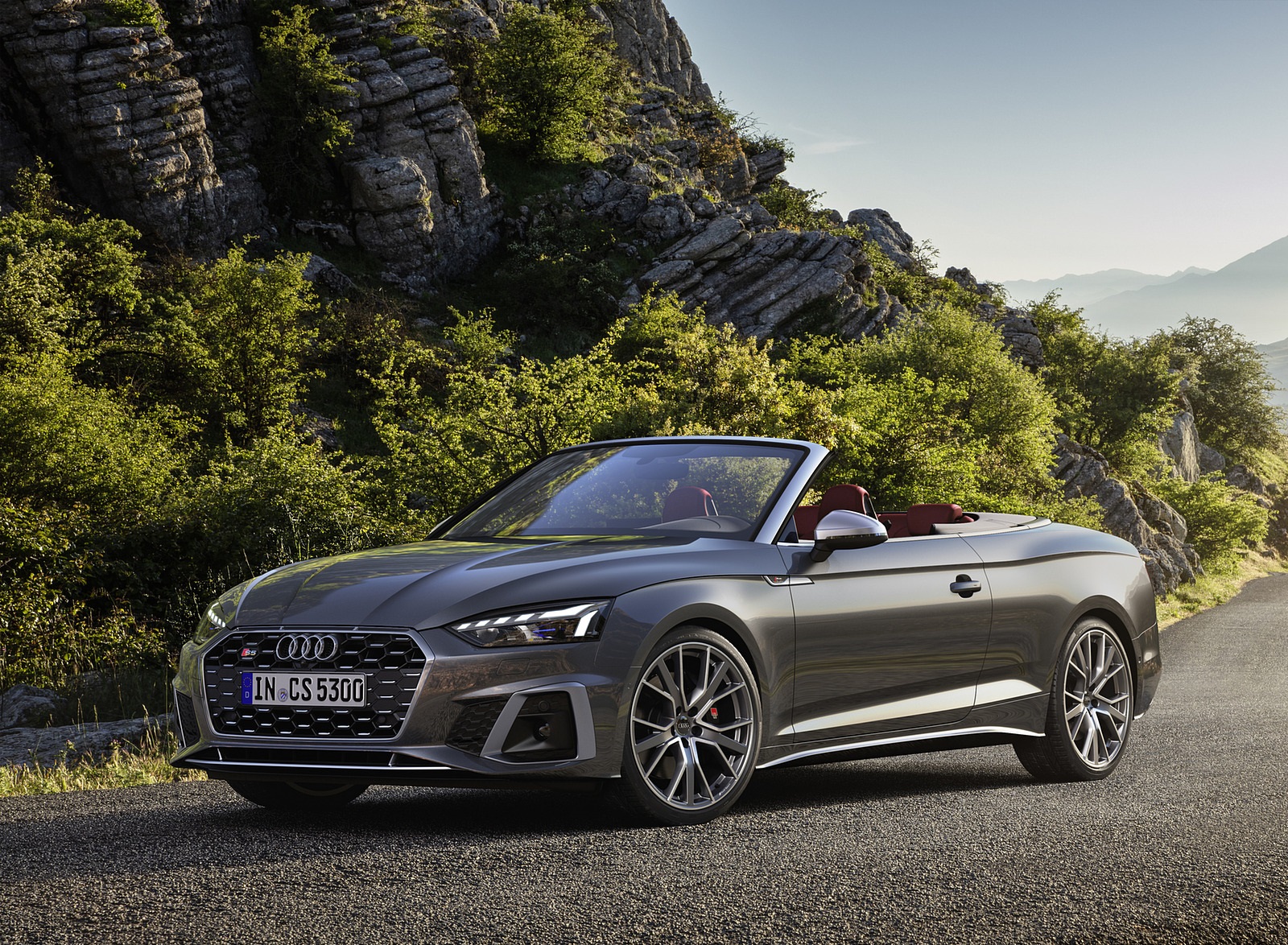 2021 Audi S5 Cabriolet (Color: Daytona Gray) Front Three-Quarter Wallpapers #8 of 21