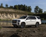 2021 GMC Yukon AT4 Front Three-Quarter Wallpapers  150x120 (16)