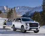 2021 GMC Yukon AT4 Front Three-Quarter Wallpapers 150x120 (36)