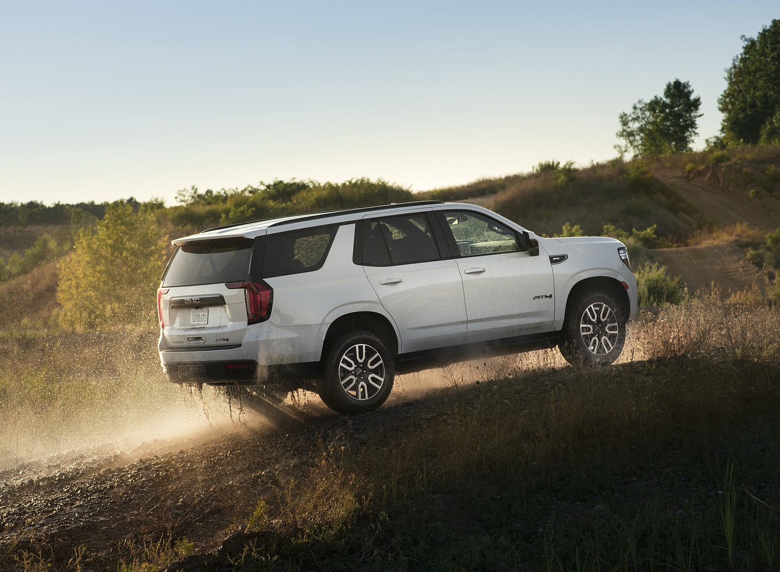 2021 GMC Yukon AT4 Off-Road Wallpapers (7)