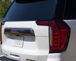 2021 GMC Yukon AT4 Tail Light Wallpapers 150x120 (27)