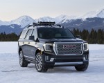 2021 GMC Yukon Denali Front Three-Quarter Wallpapers 150x120 (7)