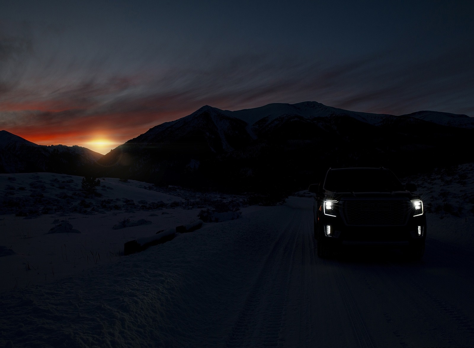 GMC Р®РєРѕРЅ Denali 2021