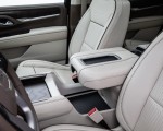 2021 GMC Yukon Denali Interior Wallpapers 150x120 (43)