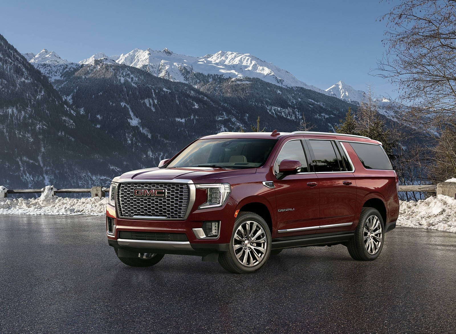 2021 GMC Yukon XL Denali Front Three-Quarter Wallpapers #52 of 71