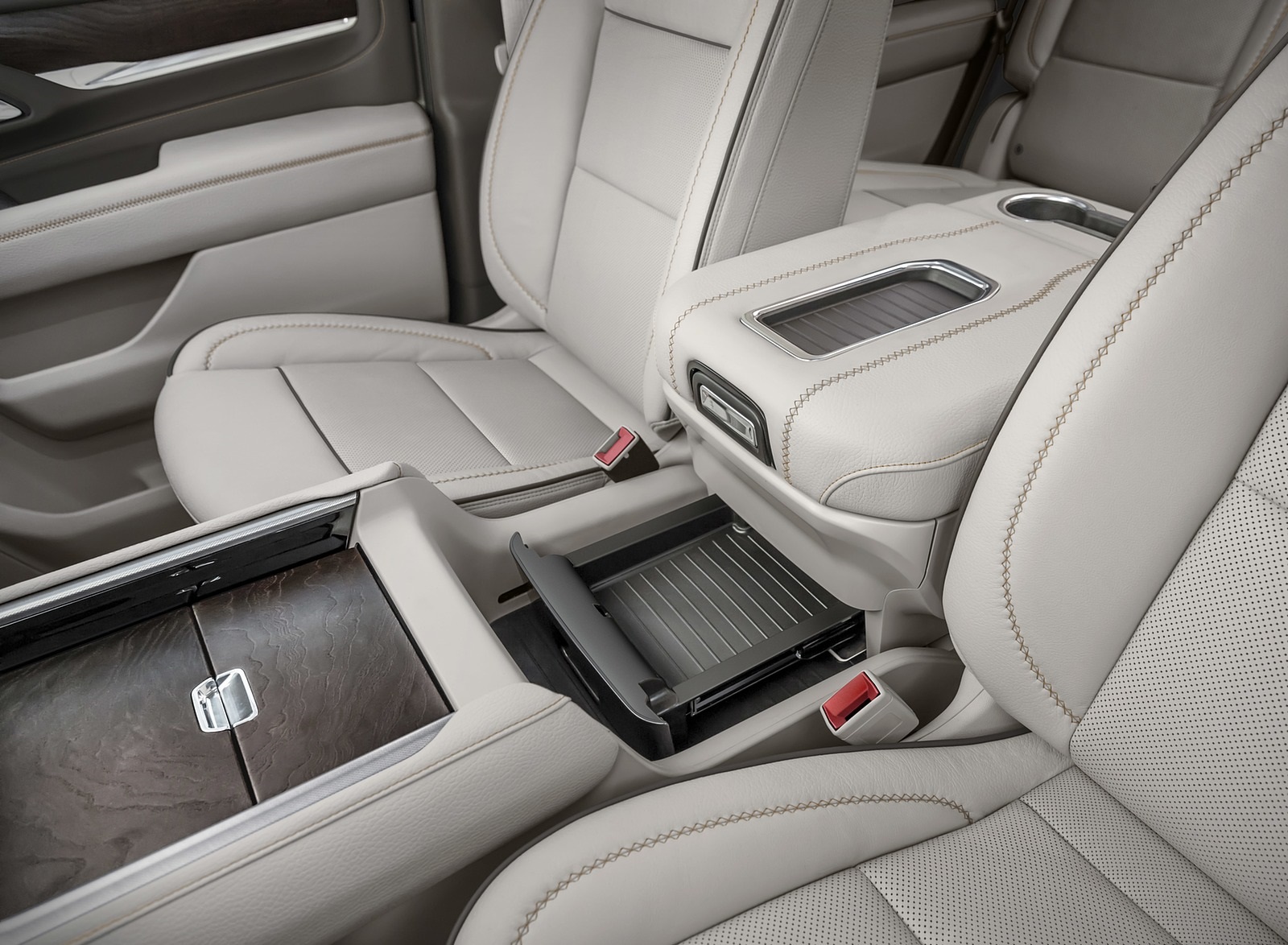 2021 GMC Yukon XL Denali Interior Detail Wallpapers #68 of 71