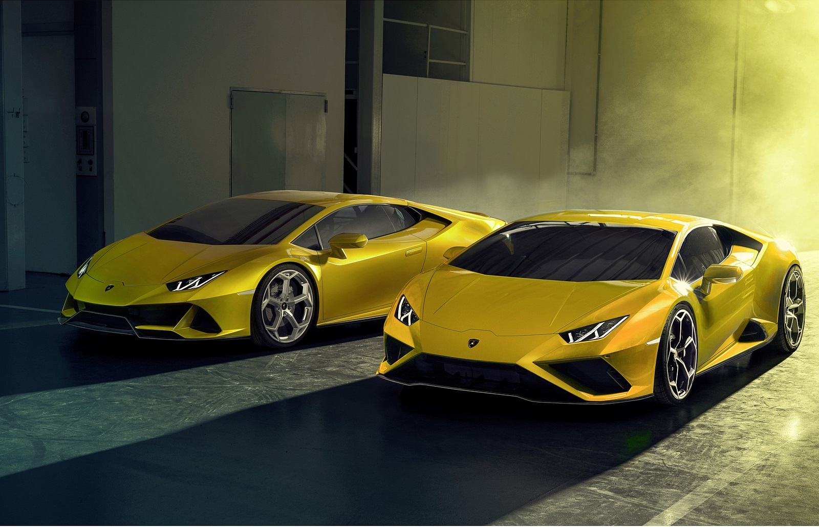 2021 Lamborghini Huracán EVO RWD Front Three-Quarter Wallpapers (7)