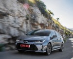 2019 Toyota Corolla Sedan Hybrid 1.8L Grey (EU-Spec) Front Three-Quarter Wallpapers 150x120