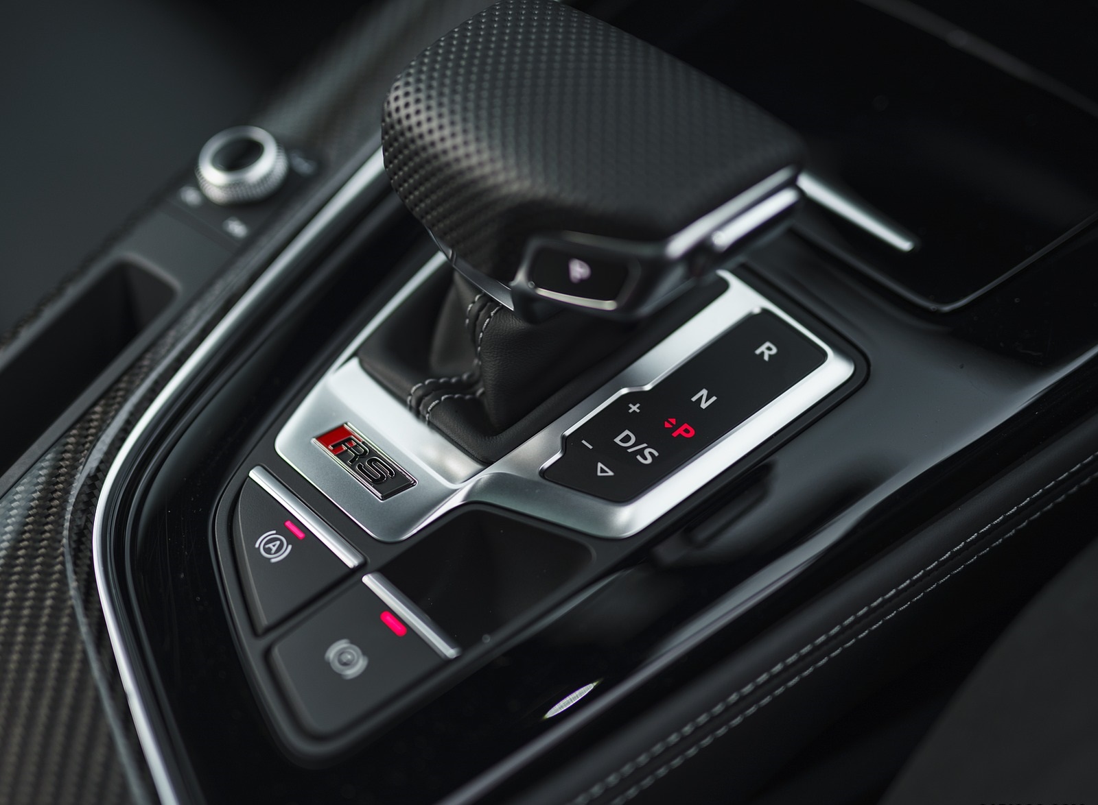 2020 Audi RS 4 Avant (UK-Spec) Central Console Wallpapers #159 of 169