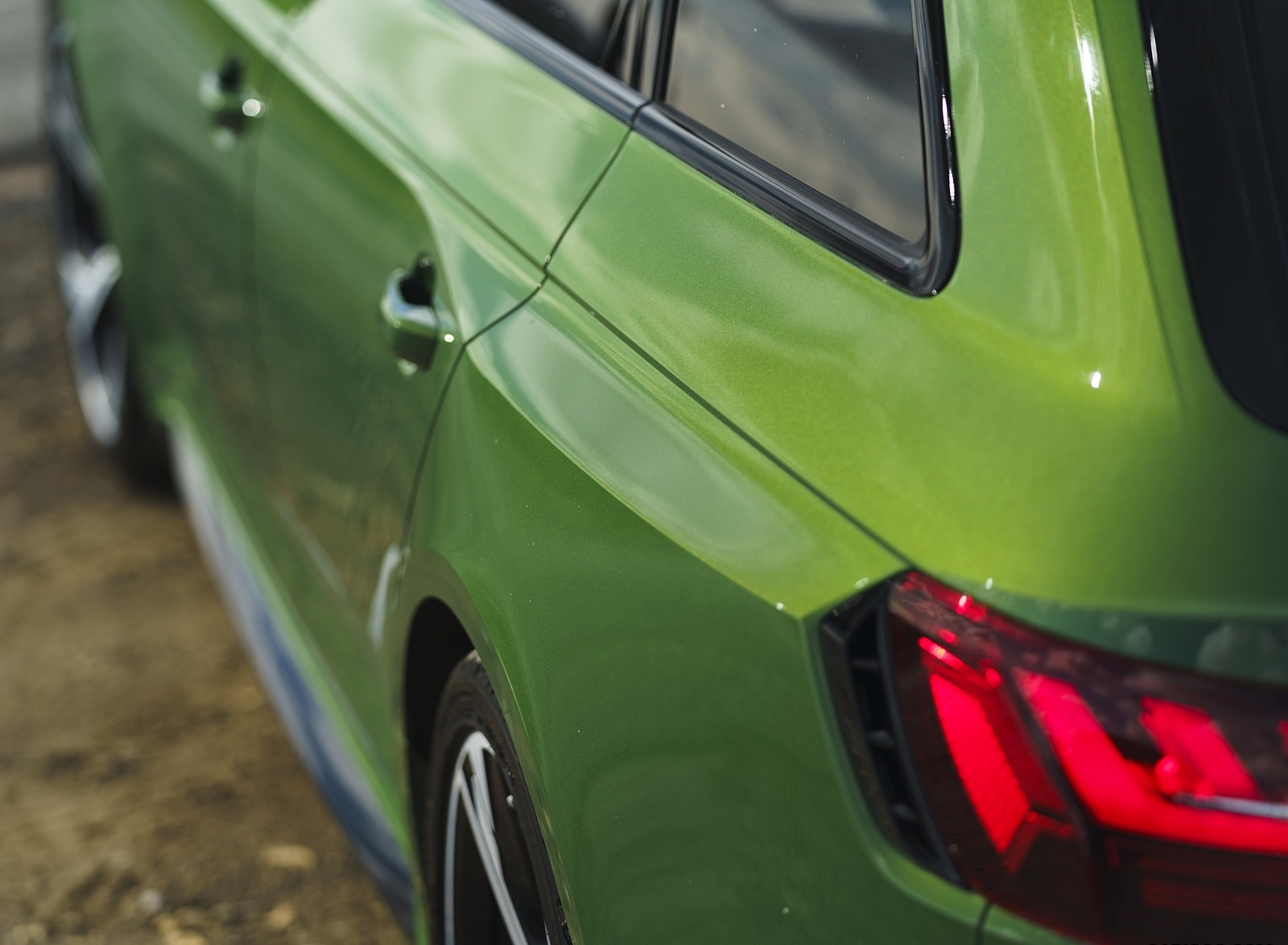 2020 Audi RS 4 Avant (UK-Spec) Detail Wallpapers #134 of 169