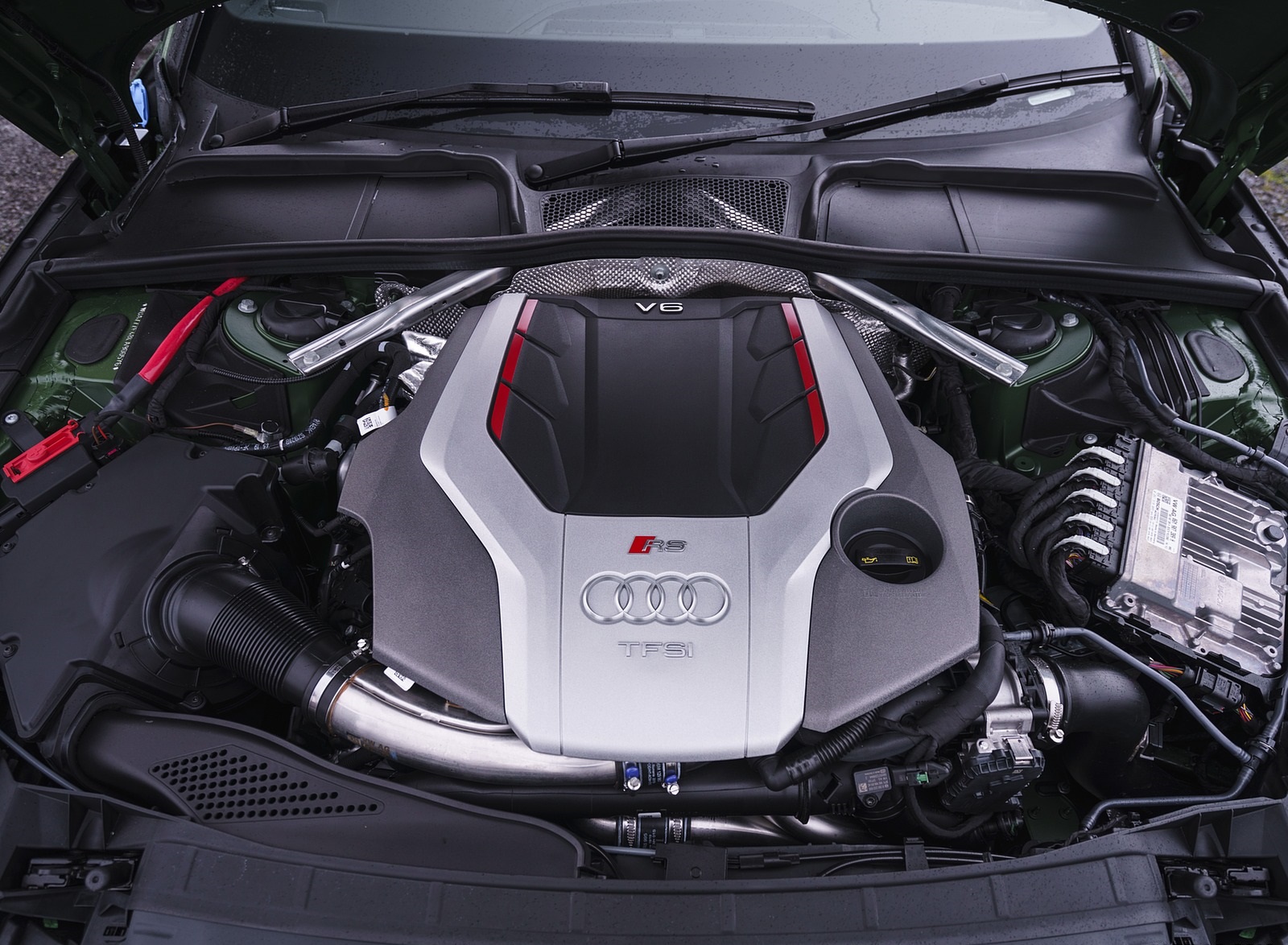 2020 Audi RS 4 Avant (UK-Spec) Engine Wallpapers #138 of 169