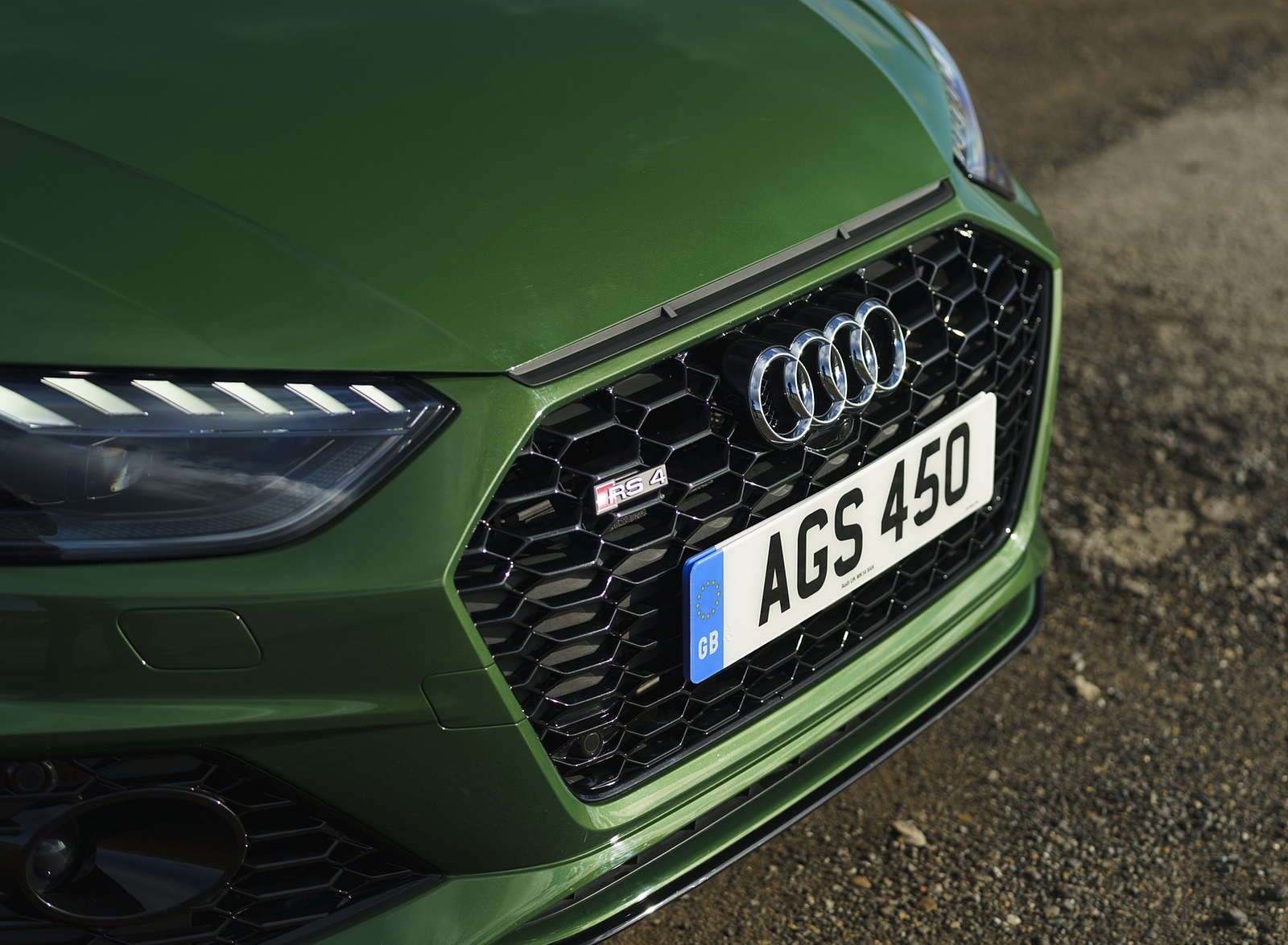 2020 Audi RS 4 Avant (UK-Spec) Grill Wallpapers #122 of 169