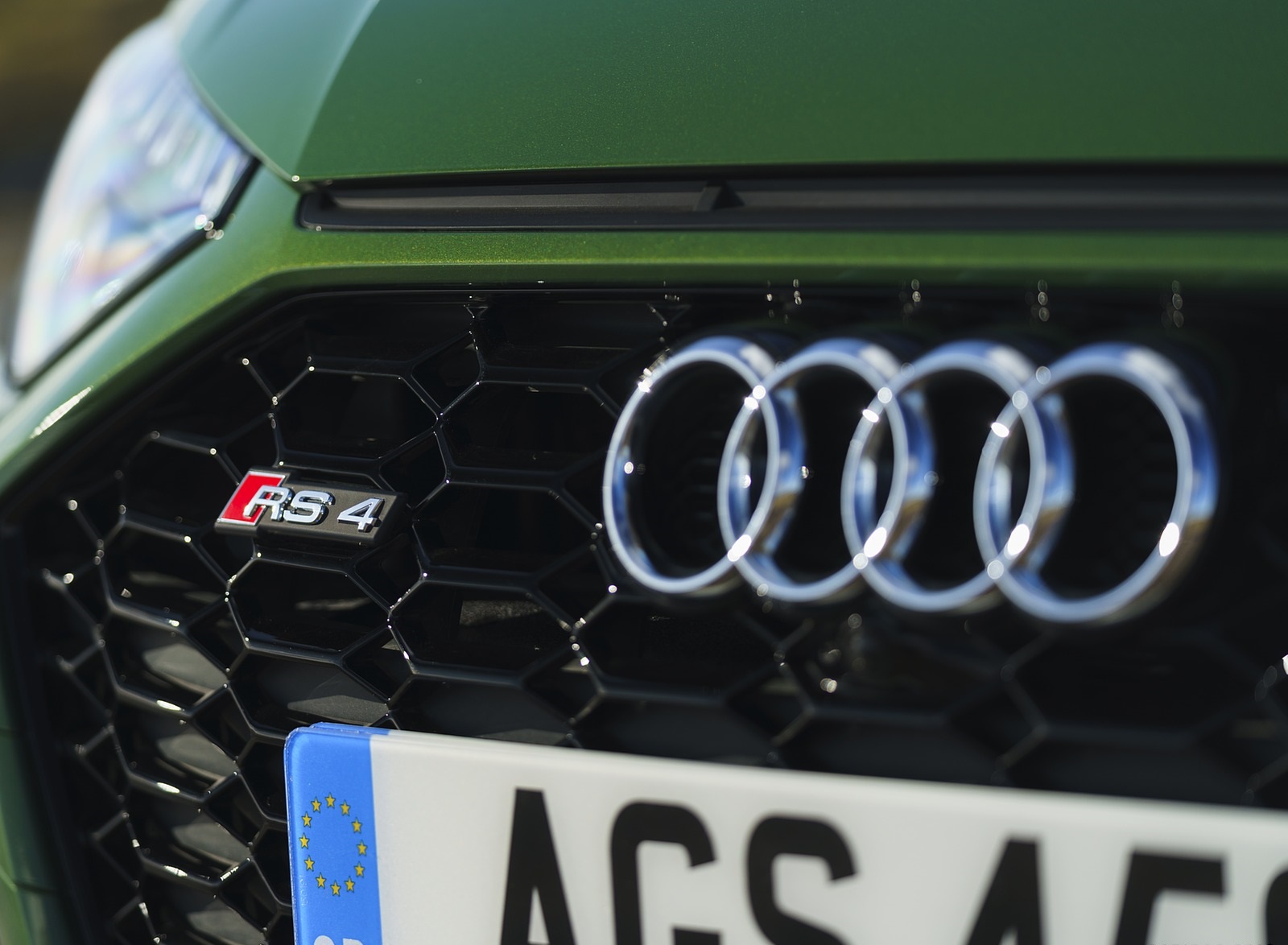2020 Audi RS 4 Avant (UK-Spec) Grill Wallpapers #120 of 169