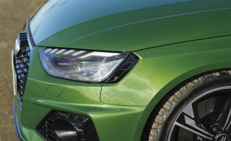 2020 Audi RS 4 Avant (UK-Spec) Headlight Wallpapers 450x275 (131)