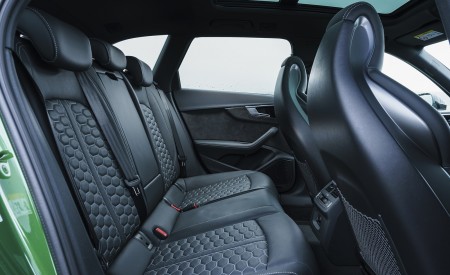 2020 Audi RS 4 Avant (UK-Spec) Interior Rear Seats Wallpapers 450x275 (164)