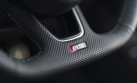 2020 Audi RS 4 Avant (UK-Spec) Interior Steering Wheel Wallpapers 450x275 (153)