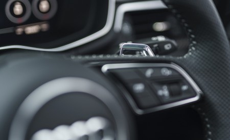 2020 Audi RS 4 Avant (UK-Spec) Interior Steering Wheel Wallpapers 450x275 (140)