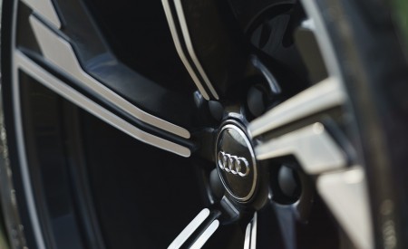 2020 Audi RS 4 Avant (UK-Spec) Wheel Wallpapers 450x275 (128)