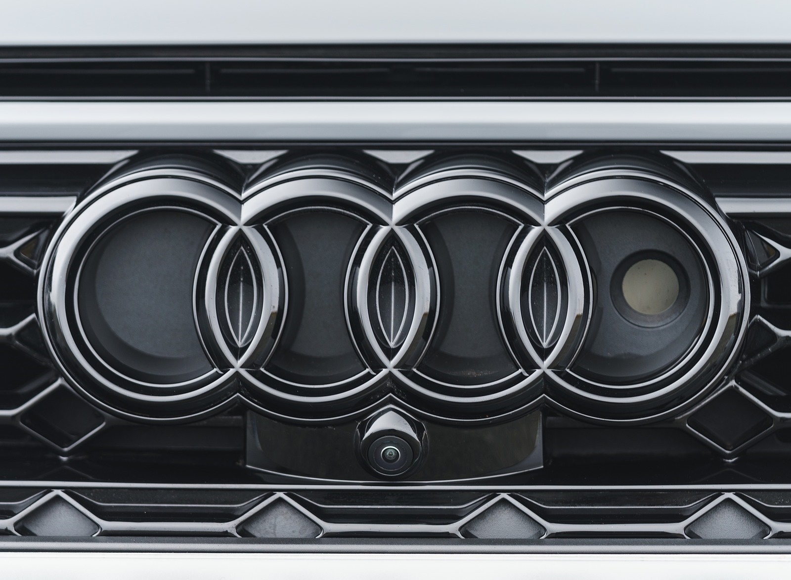 2020 Audi RS 6 Avant (UK-Spec) Badge Wallpapers #80 of 146