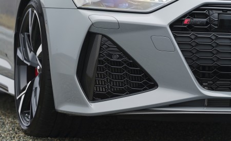 2020 Audi RS 6 Avant (UK-Spec) Detail Wallpapers 450x275 (77)