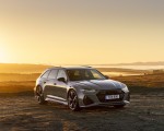 2020 Audi RS 6 Avant (UK-Spec) Front Three-Quarter Wallpapers 150x120