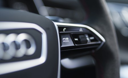 2020 Audi RS 6 Avant (UK-Spec) Interior Detail Wallpapers 450x275 (120)