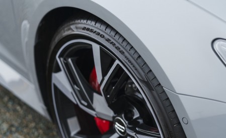 2020 Audi RS 6 Avant (UK-Spec) Wheel Wallpapers 450x275 (87)