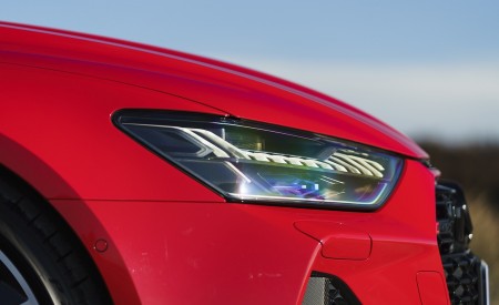 2020 Audi RS 7 Sportback (UK-Spec) Headlight Wallpapers 450x275 (68)