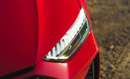 2020 Audi RS 7 Sportback (UK-Spec) Headlight Wallpapers 450x275 (55)