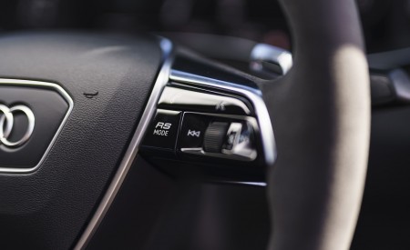 2020 Audi RS 7 Sportback (UK-Spec) Interior Steering Wheel Wallpapers 450x275 (86)